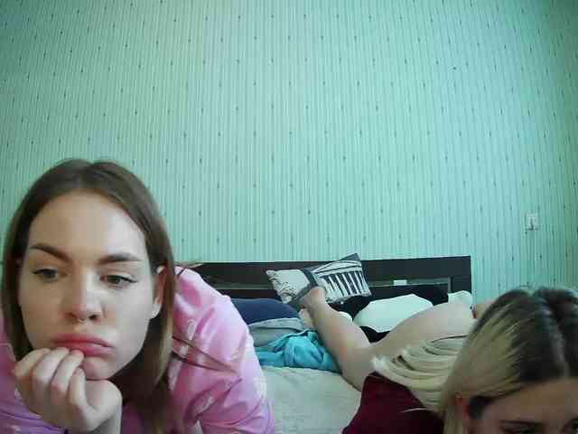 DoubleChris webcam