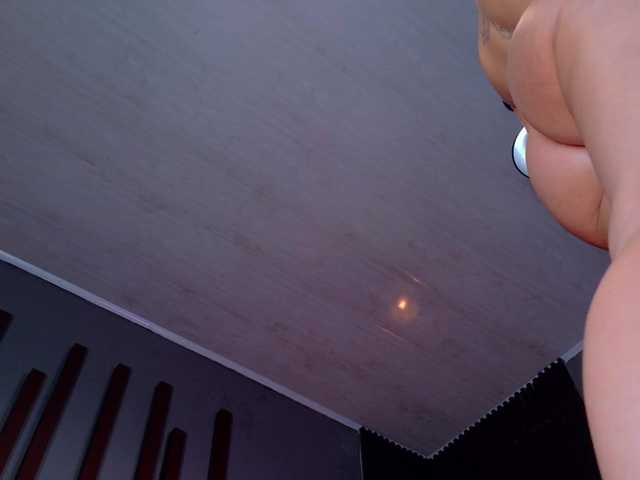 melody-cute10's BongaCams show and profile