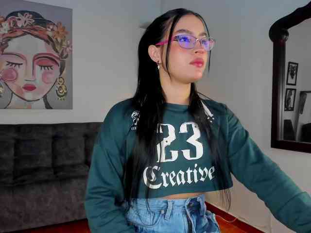 melody-cute10 webcam