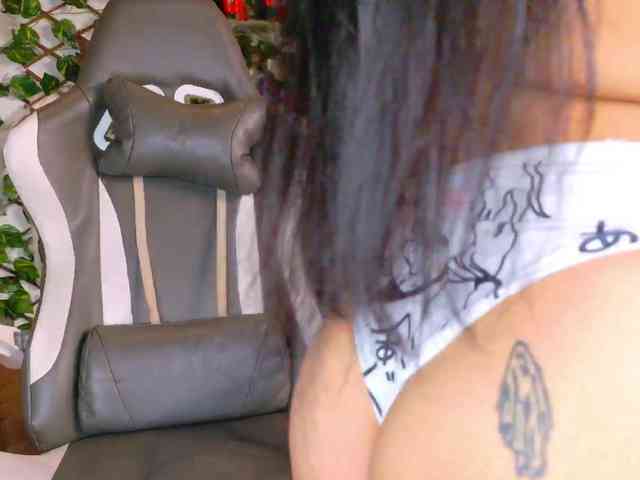 melody-cute10 webcam