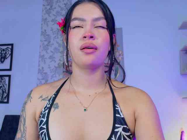 melody-cute10 webcam