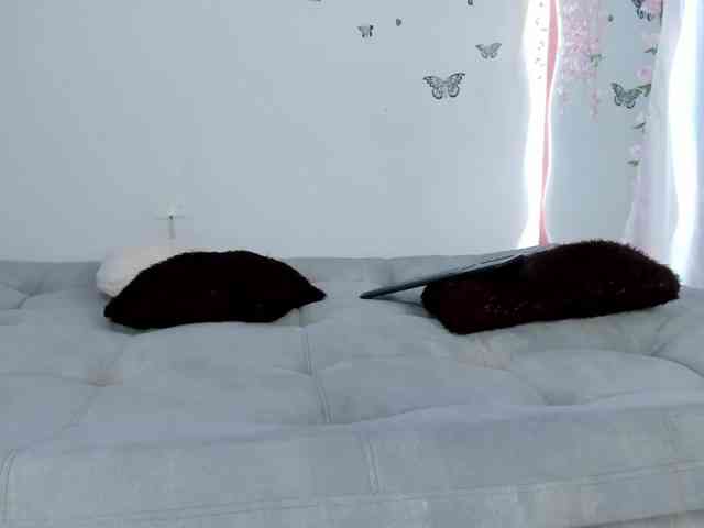 melody-cute10 webcam