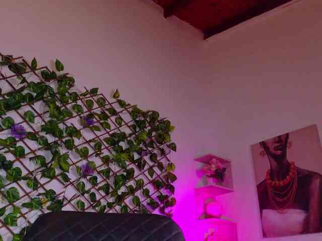 melody-cute10 webcam