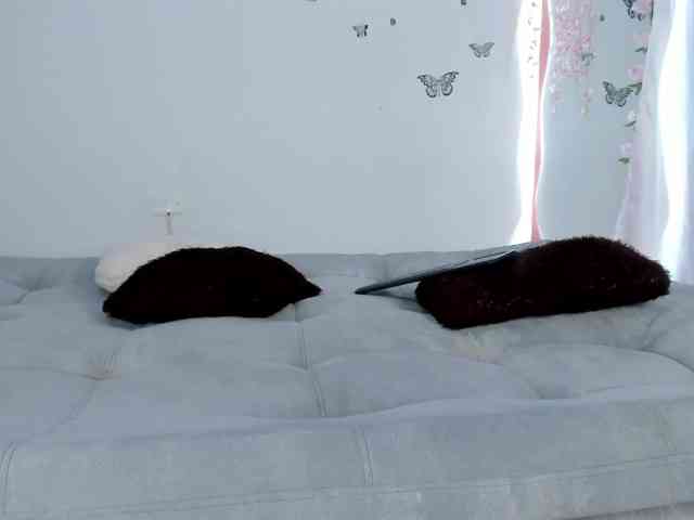 melody-cute10 webcam