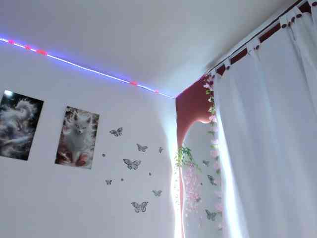 melody-cute10 webcam