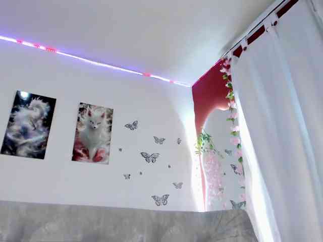 melody-cute10 webcam