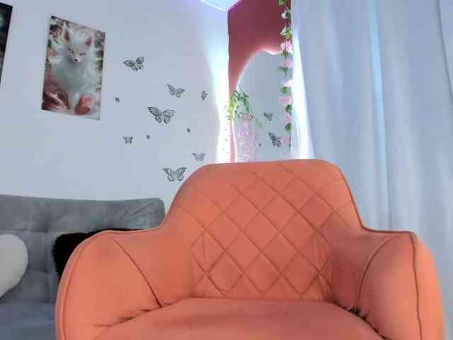 melody-cute10 webcam