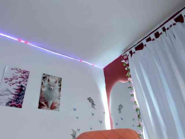 melody-cute10 webcam