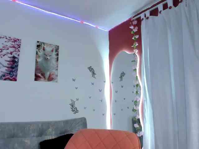 melody-cute10 webcam