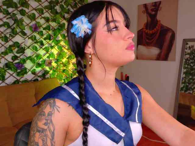 melody-cute10 webcam