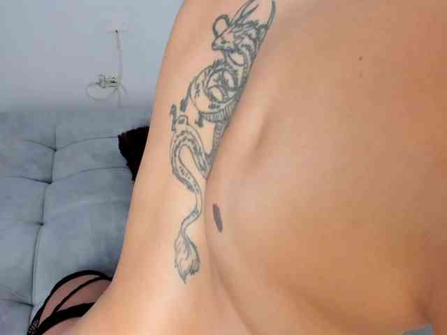 melody-cute10 webcam