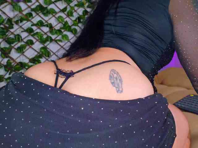 melody-cute10 webcam