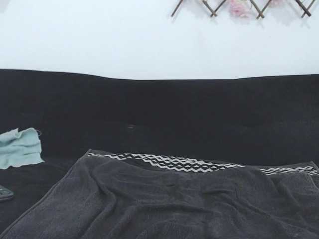 tiffany-gomez9's BongaCams show and profile