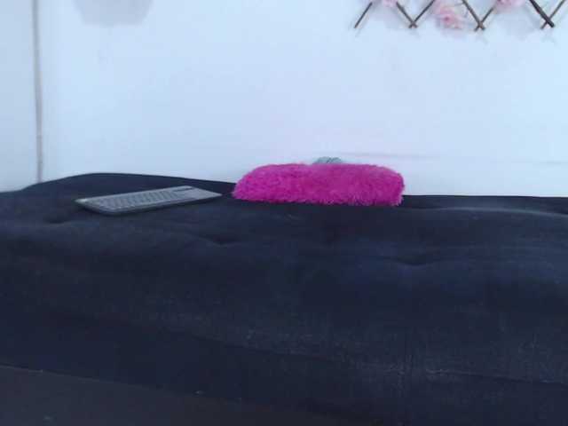 tiffany-gomez9's BongaCams show and profile