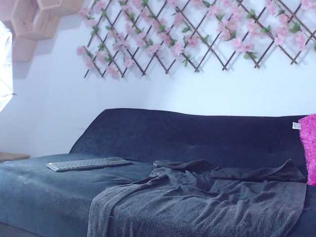 tiffany-gomez9's BongaCams show and profile