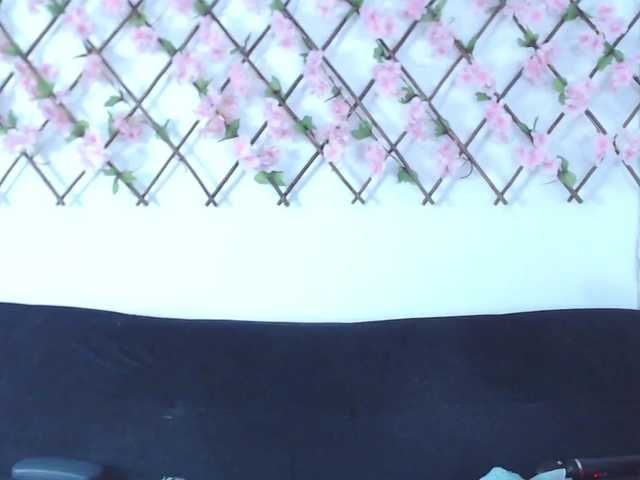 tiffany-gomez9's BongaCams show and profile