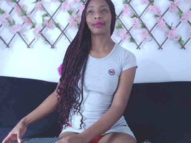 tiffany-gomez9 webcam