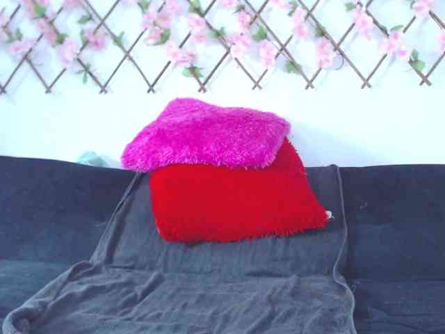 tiffany-gomez9 webcam