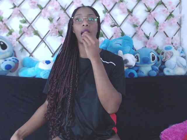 tiffany-gomez9 webcam