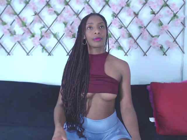 tiffany-gomez9 webcam