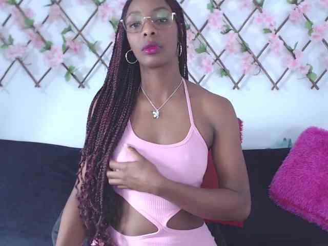 tiffany-gomez9 webcam