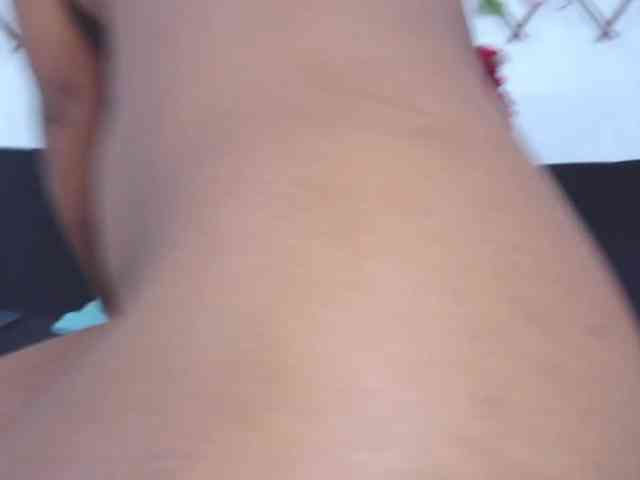 tiffany-gomez9 webcam