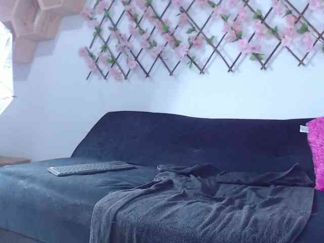 tiffany-gomez9 webcam