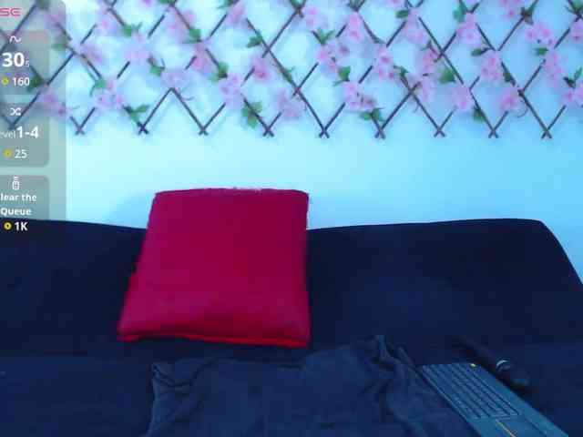 tiffany-gomez9 webcam