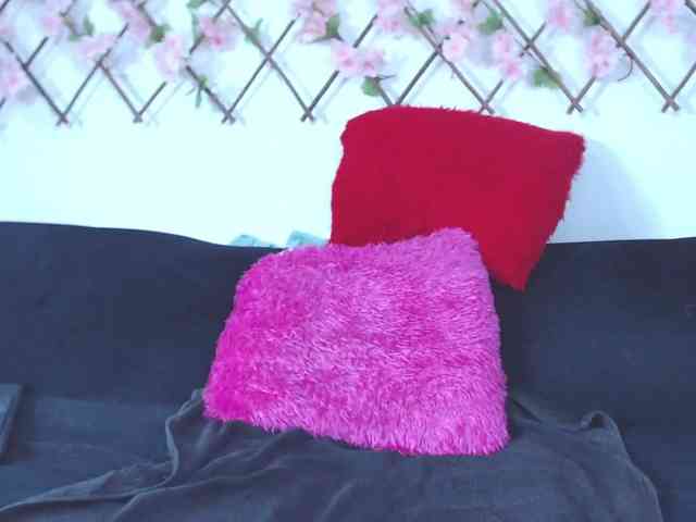 tiffany-gomez9 webcam