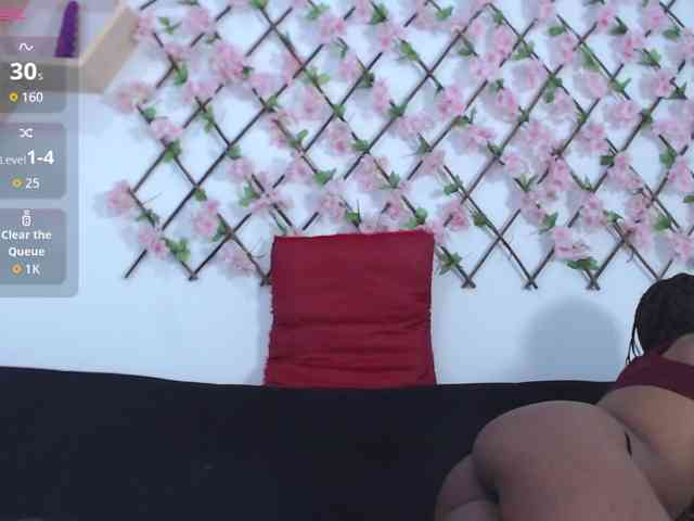 tiffany-gomez9 webcam