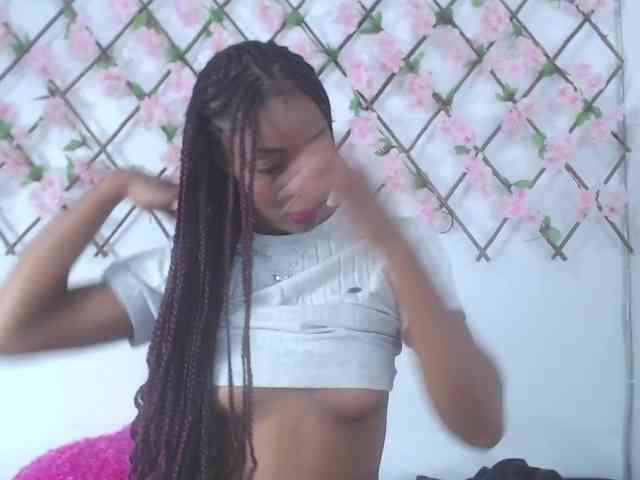 tiffany-gomez9 webcam