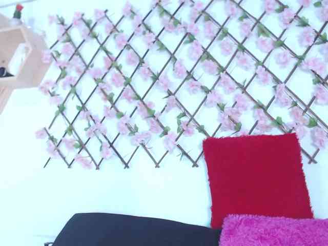 tiffany-gomez9 webcam