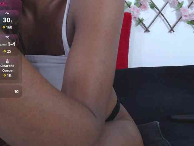 tiffany-gomez9 webcam