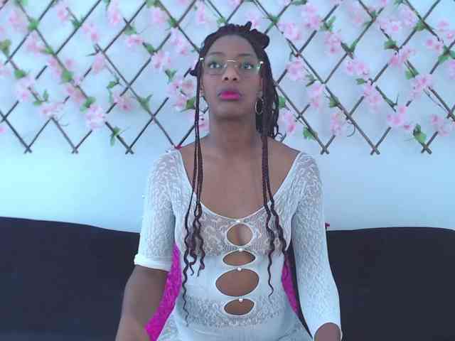 tiffany-gomez9 webcam