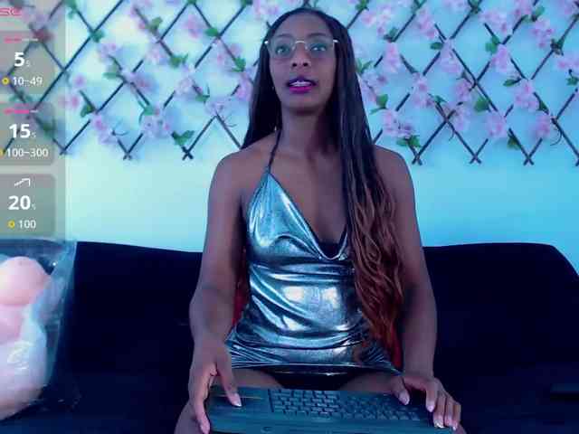 tiffany-gomez9 webcam