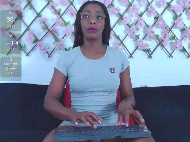 tiffany-gomez9 tiffany-gomez9