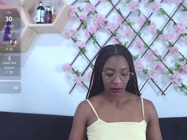 tiffany-gomez9 webcam