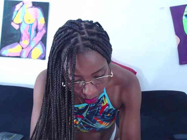 tiffany-gomez9 webcam