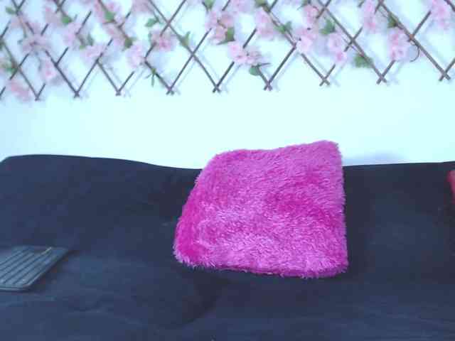 tiffany-gomez9 webcam