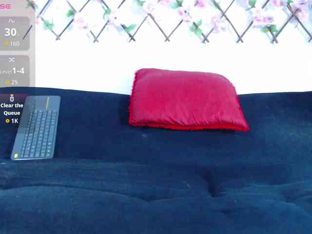 tiffany-gomez9 webcam