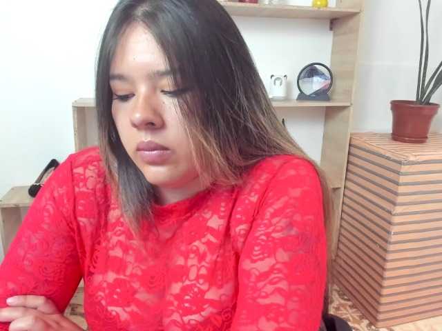 LinaBrowm's BongaCams show and profile