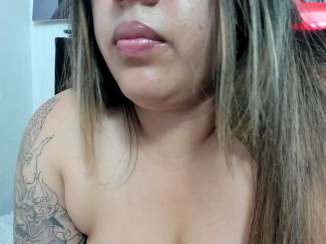 LinaBrowm's BongaCams show and profile