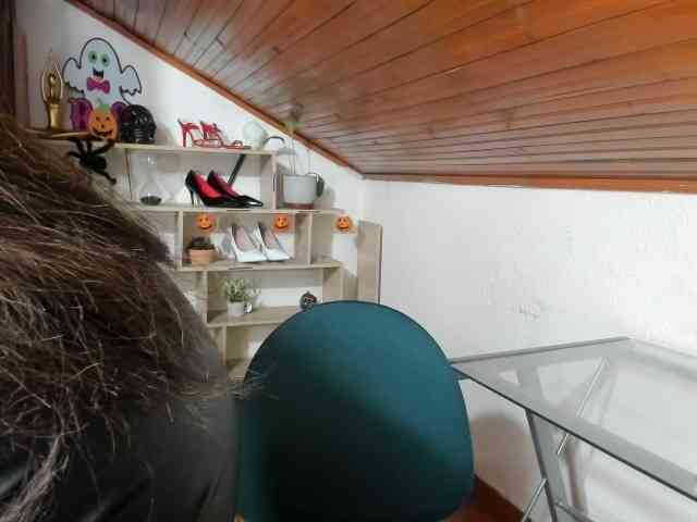 LinaBrowm webcam