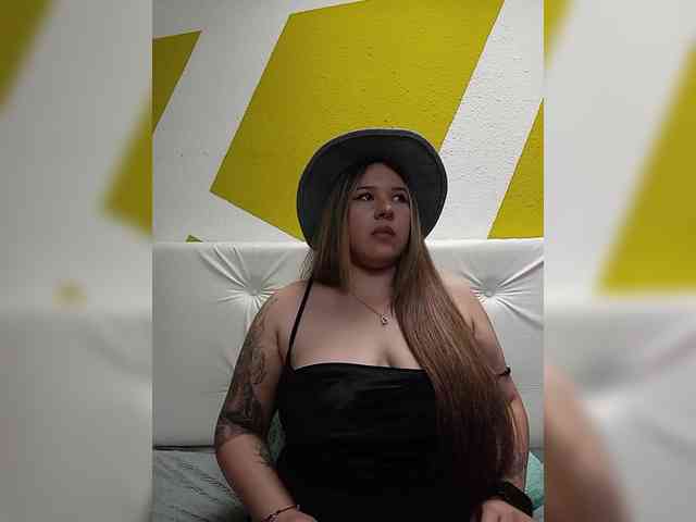 voyeur videochat LinaBrowm