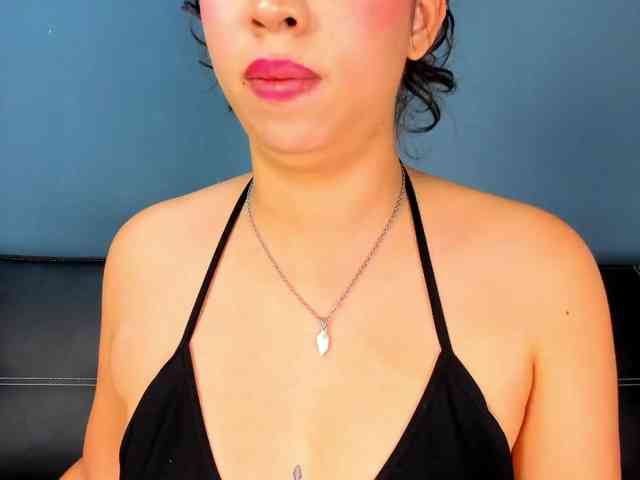 Bong-cams9392 webcam