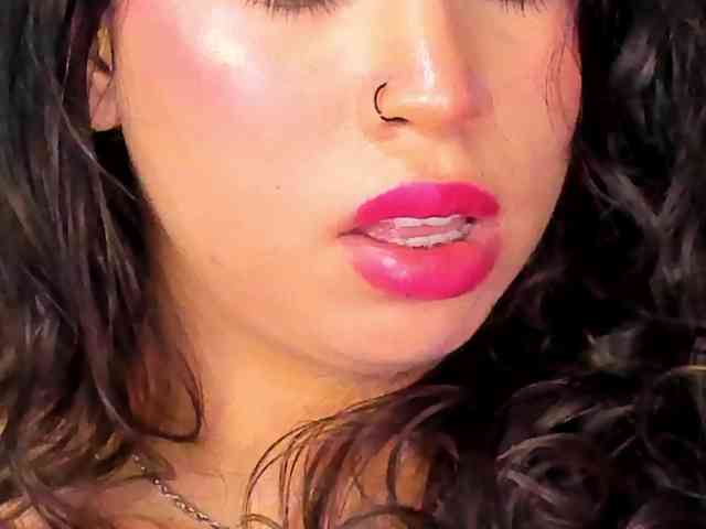 Bong-cams9392 webcam