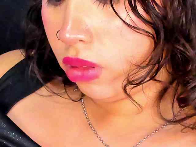 Bong-cams9392 webcam