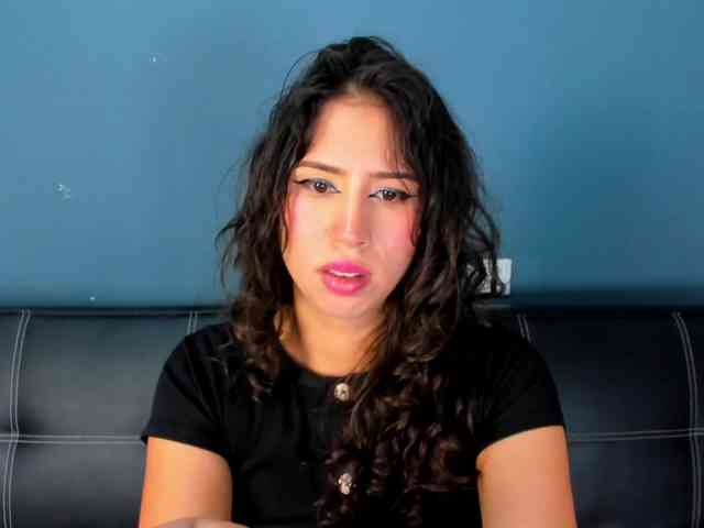 Bong-cams9392 webcam