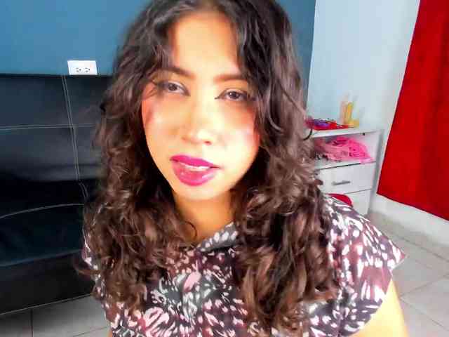 Bong-cams9392 webcam