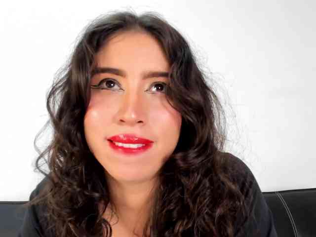 Bong-cams9392 webcam
